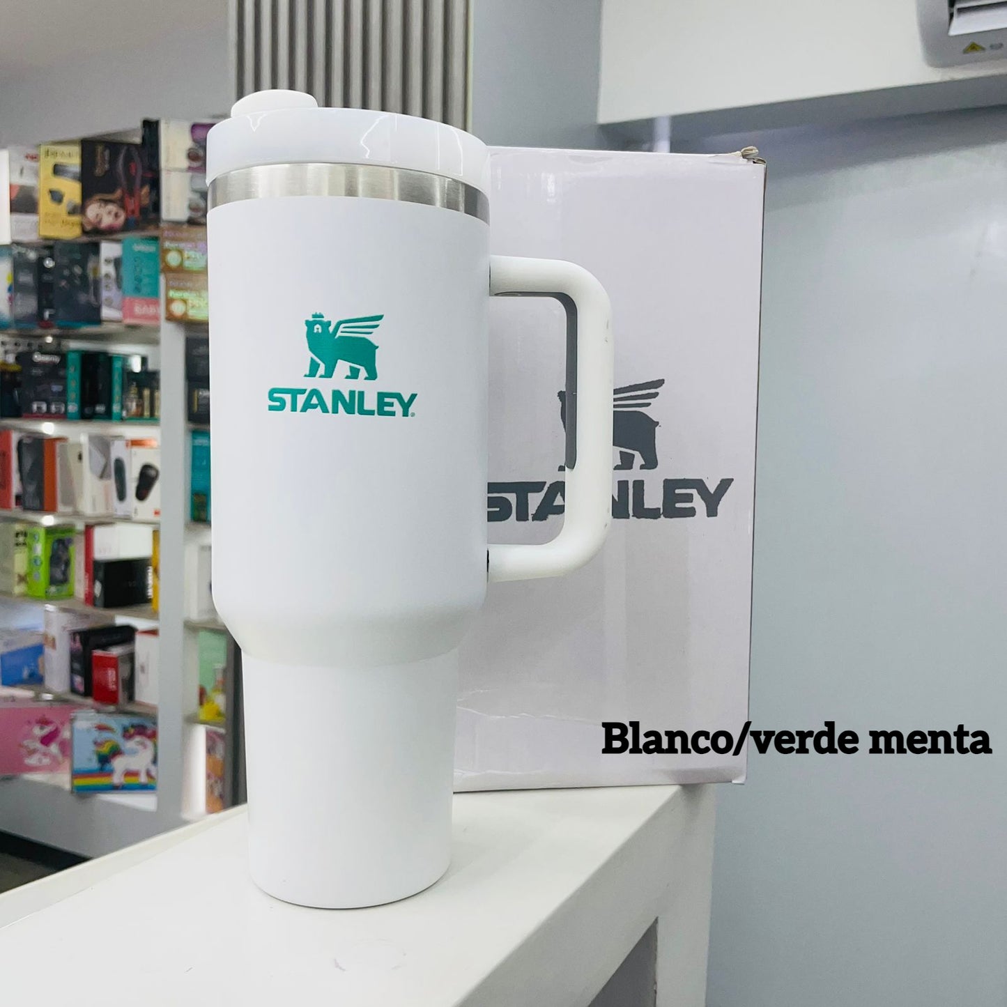 Ofertas Termo Stanley Quencher 40 Oz (1.18 L)